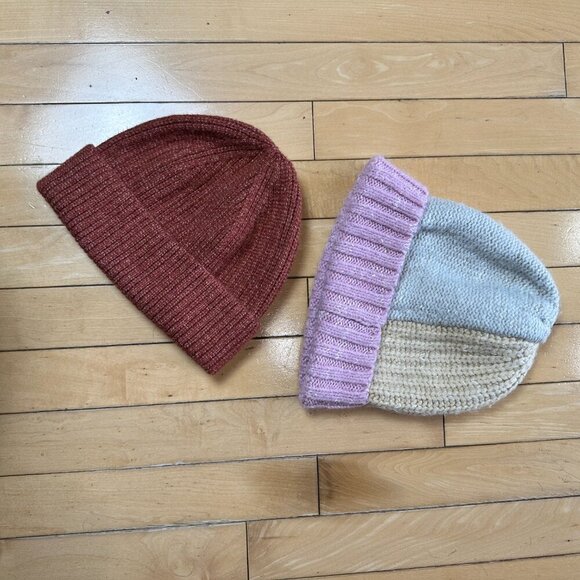Set of 2 UNIVERSAL THREAD Super Soft Beanie Hat Cap One Size - Picture 2 of 7